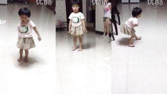 举牌小姐姐吃瓜视频,揭秘娱乐圈幕后故事