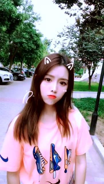 吃瓜少女丁小蛮的视频,揭秘娱乐圈幕后故事